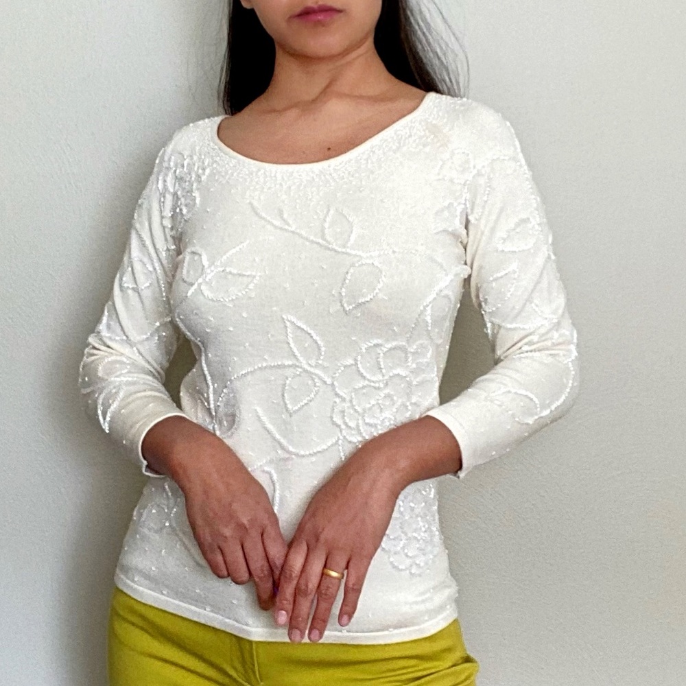 Ann Taylor Beaded Elegant White Round Neck Sweater